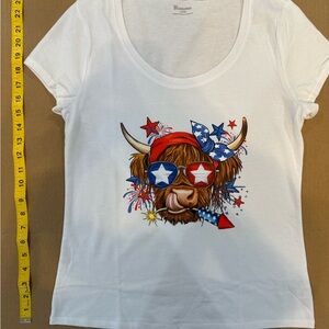 No Boundaries White Graphic Patriotic Tee